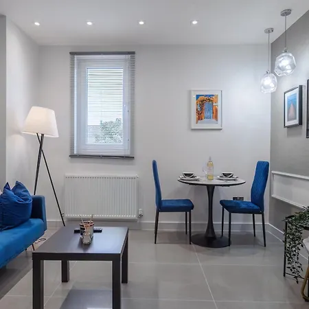 Modern & Stylish Apartments Didcot With Free Wifi Exterior photo