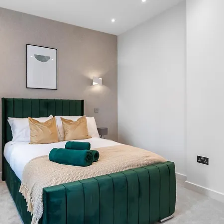 Modern & Stylish Apartments Didcot With Free Wifi Exterior photo