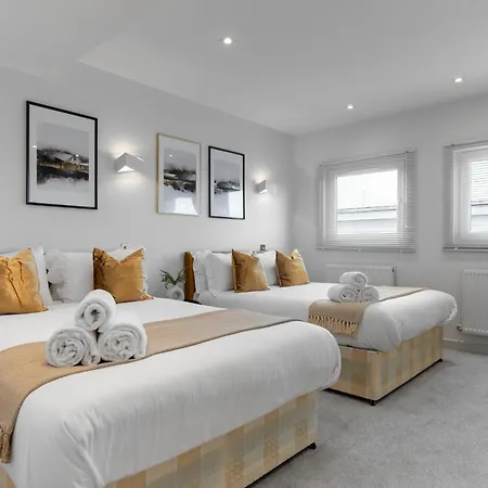 Modern & Stylish Apartments Didcot With Free Wifi Exterior photo