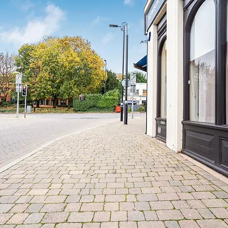 Modern & Stylish Apartments Didcot With Free Wifi Exterior photo