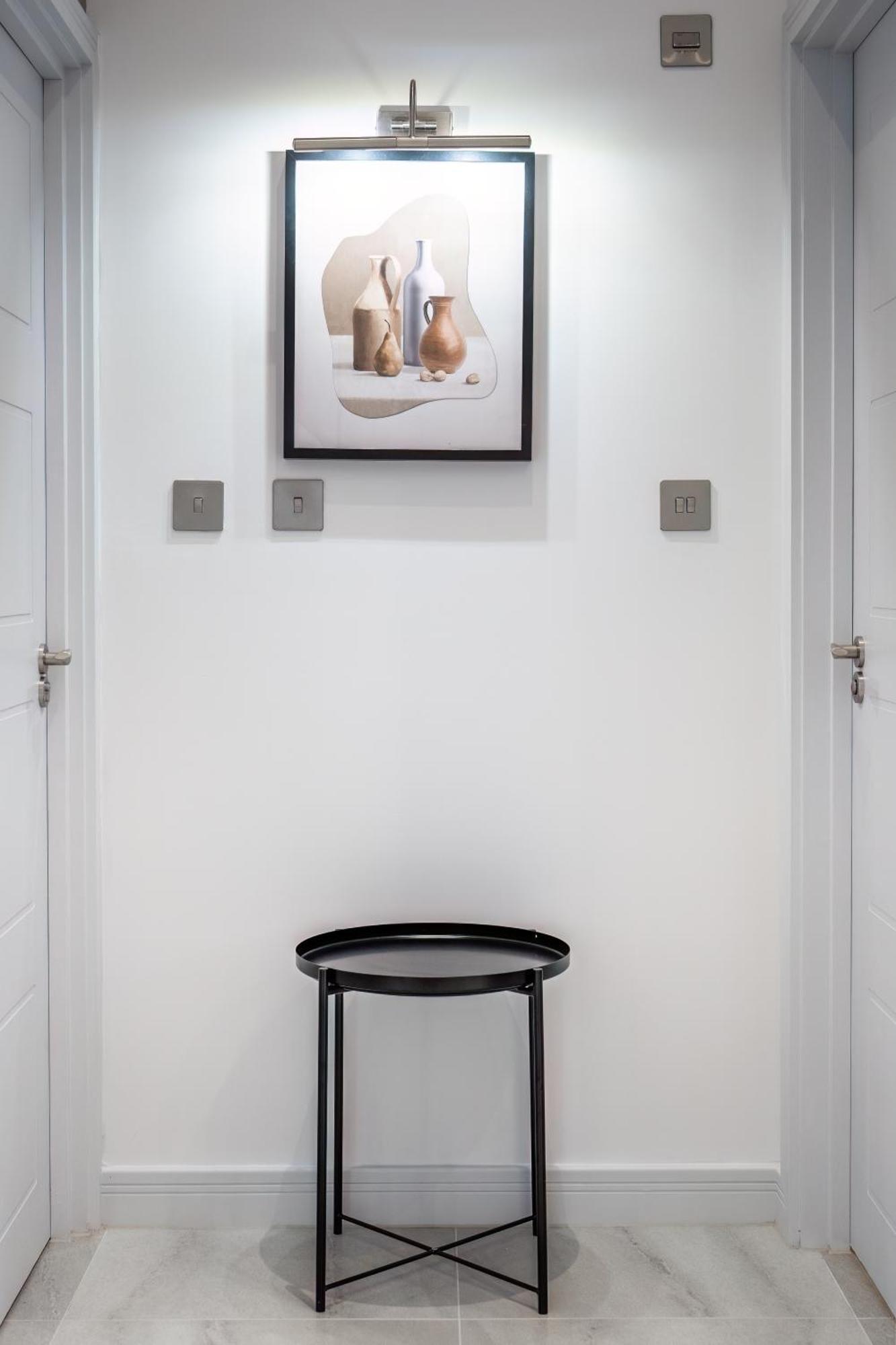 Modern & Stylish With Free Wifi Apartment