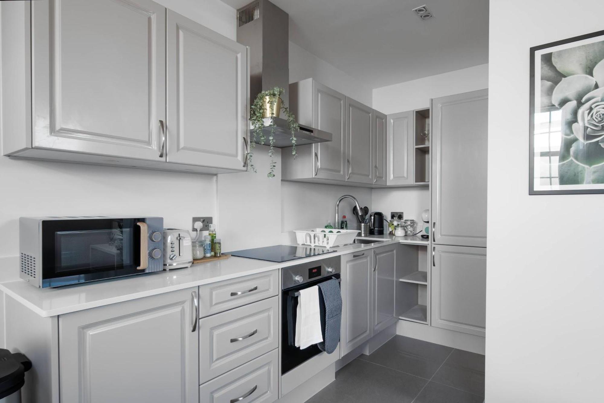 Modern & Stylish With Free Wifi Apartment Didcot