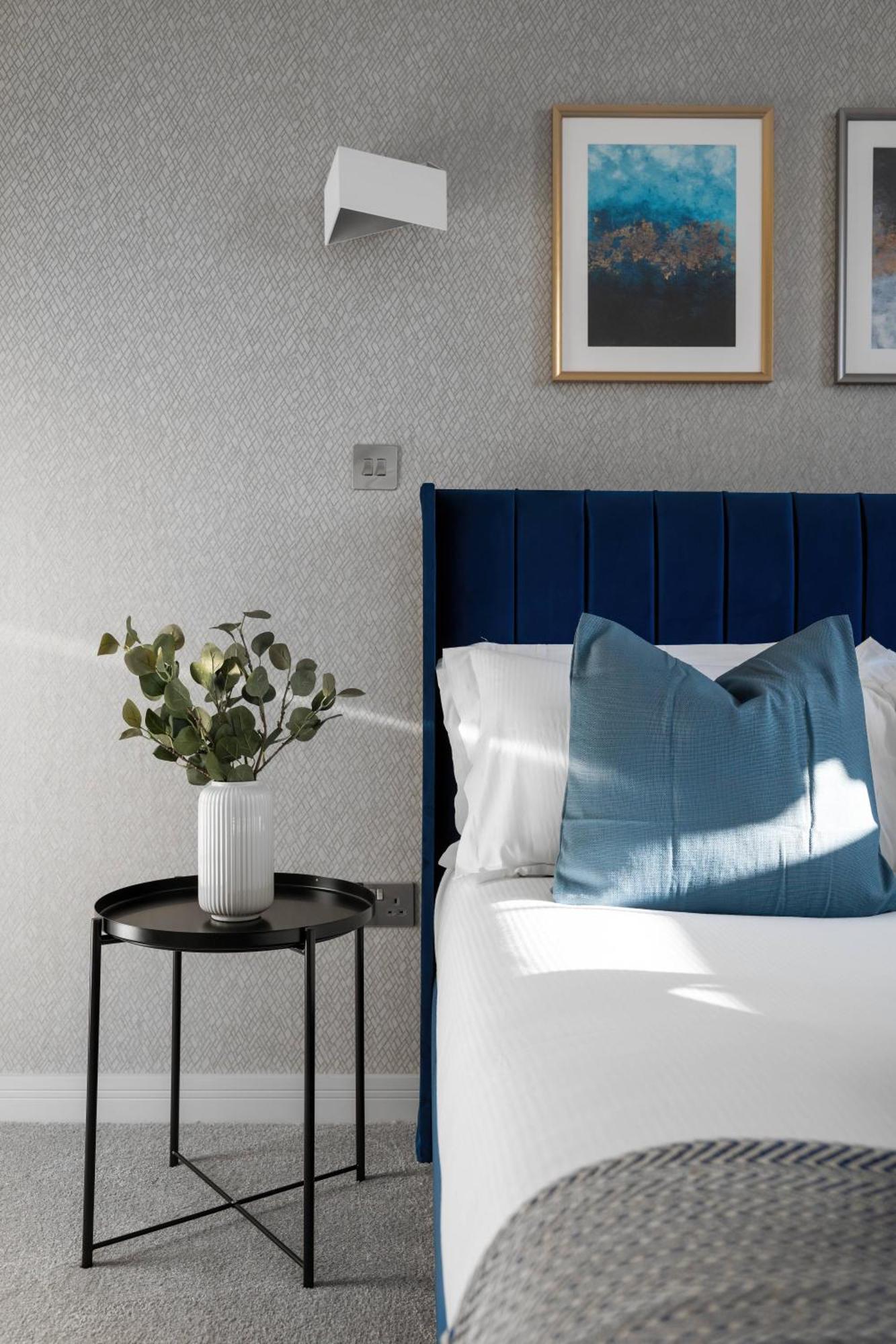 Modern & Stylish With Free Wifi *