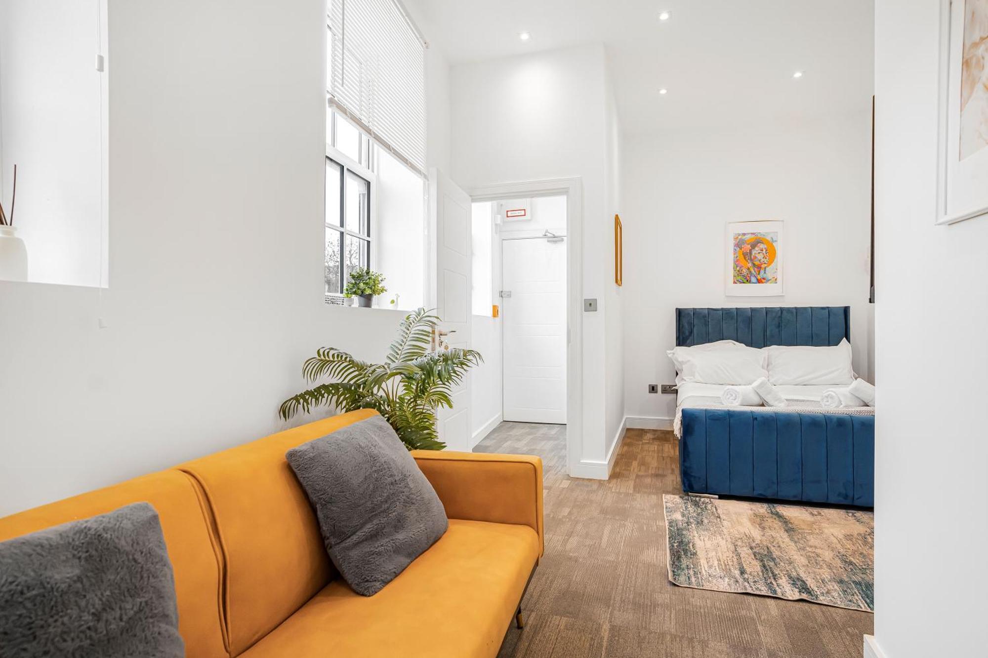 Modern & Stylish With Free Wifi * Didcot