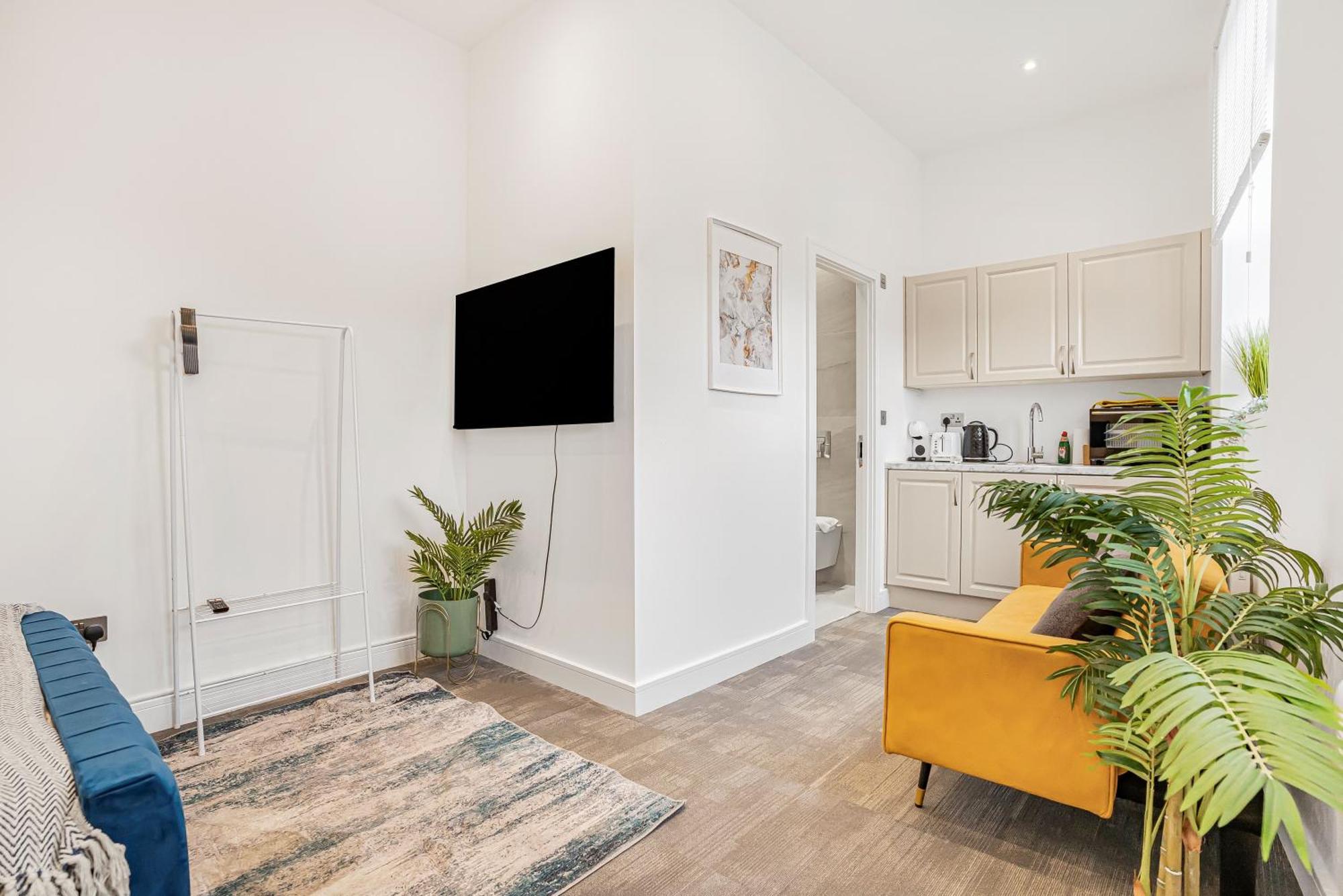 Modern & Stylish With Free Wifi * Didcot